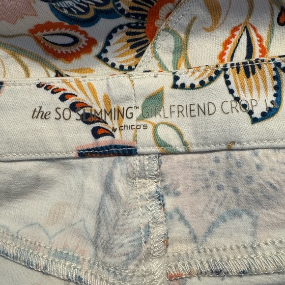 Chico's SO SLIMMING GIRLFRIEND CROP PRINT JEANS    SIZE:8   #8 - Picture 10 of 10